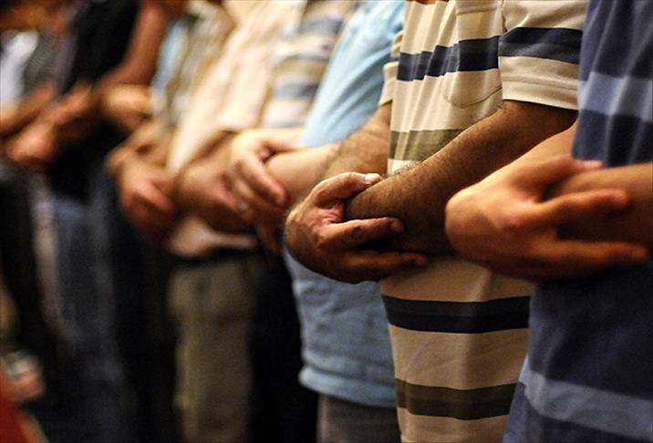 Güneş tutuluyor: Küsuf namazı nasıl kılınır, hangi dua okunur? 8